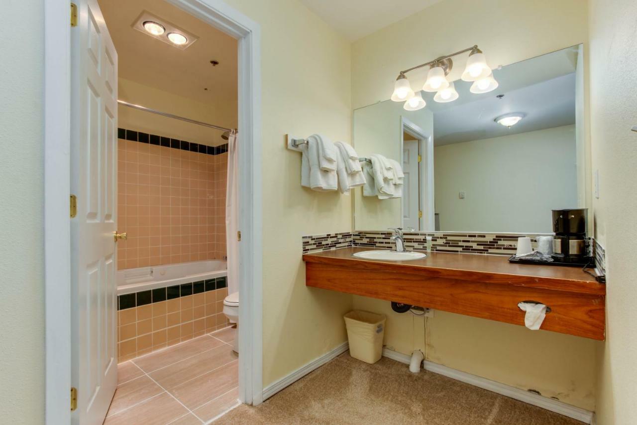 Sandstone Point Hotel Lincoln City Quarto foto