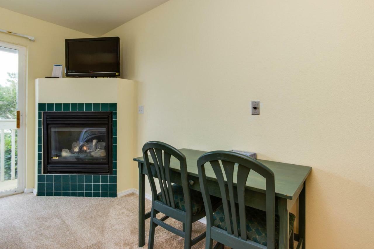 Sandstone Point Hotel Lincoln City Quarto foto