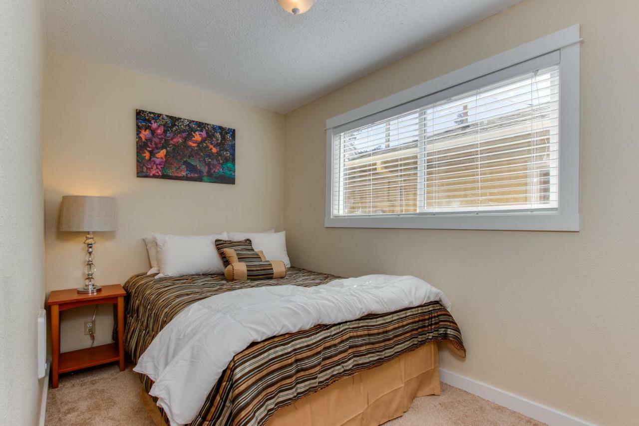 Sandstone Point Hotel Lincoln City Quarto foto
